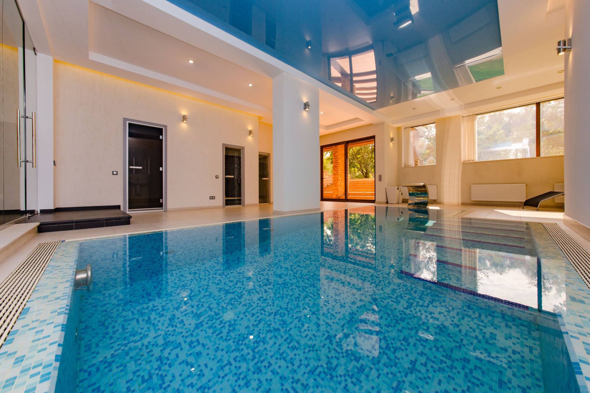 Pagano-home-wood-golf-residence-russia-luxury-sustainability-indoor-pool