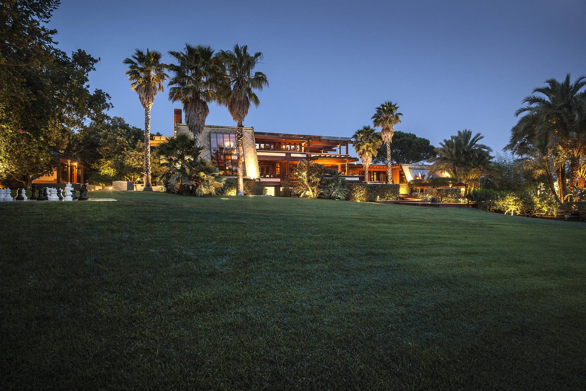 Pagano-wood-luxury-casa-pagano-elevation