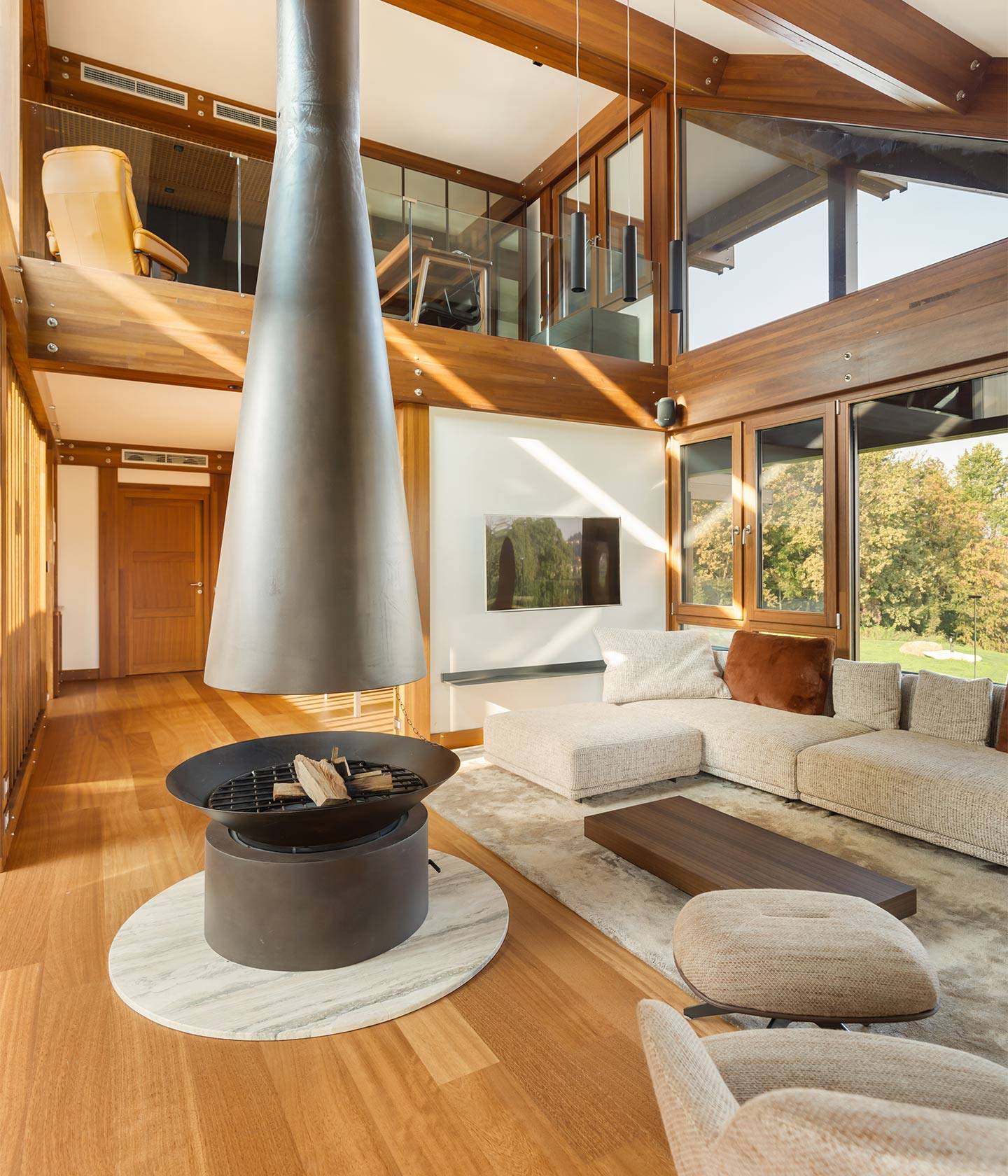 Pagano-house-wood-luxury-made-italy-residential-living-design
