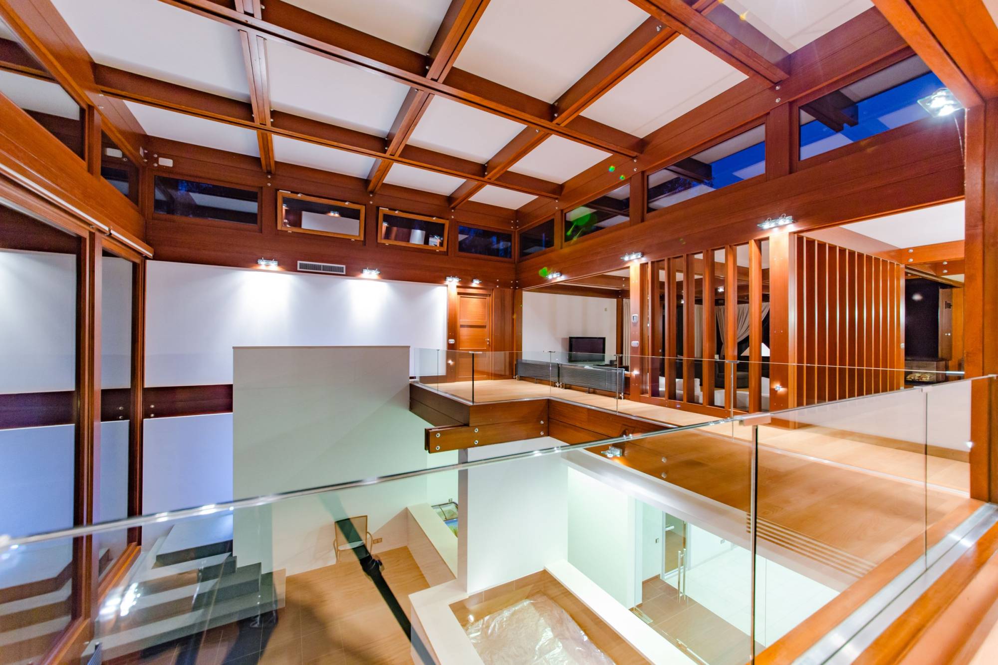 Pagano-home-wood-golf-residence-russia-luxury-sustainability-mezzanine-view
