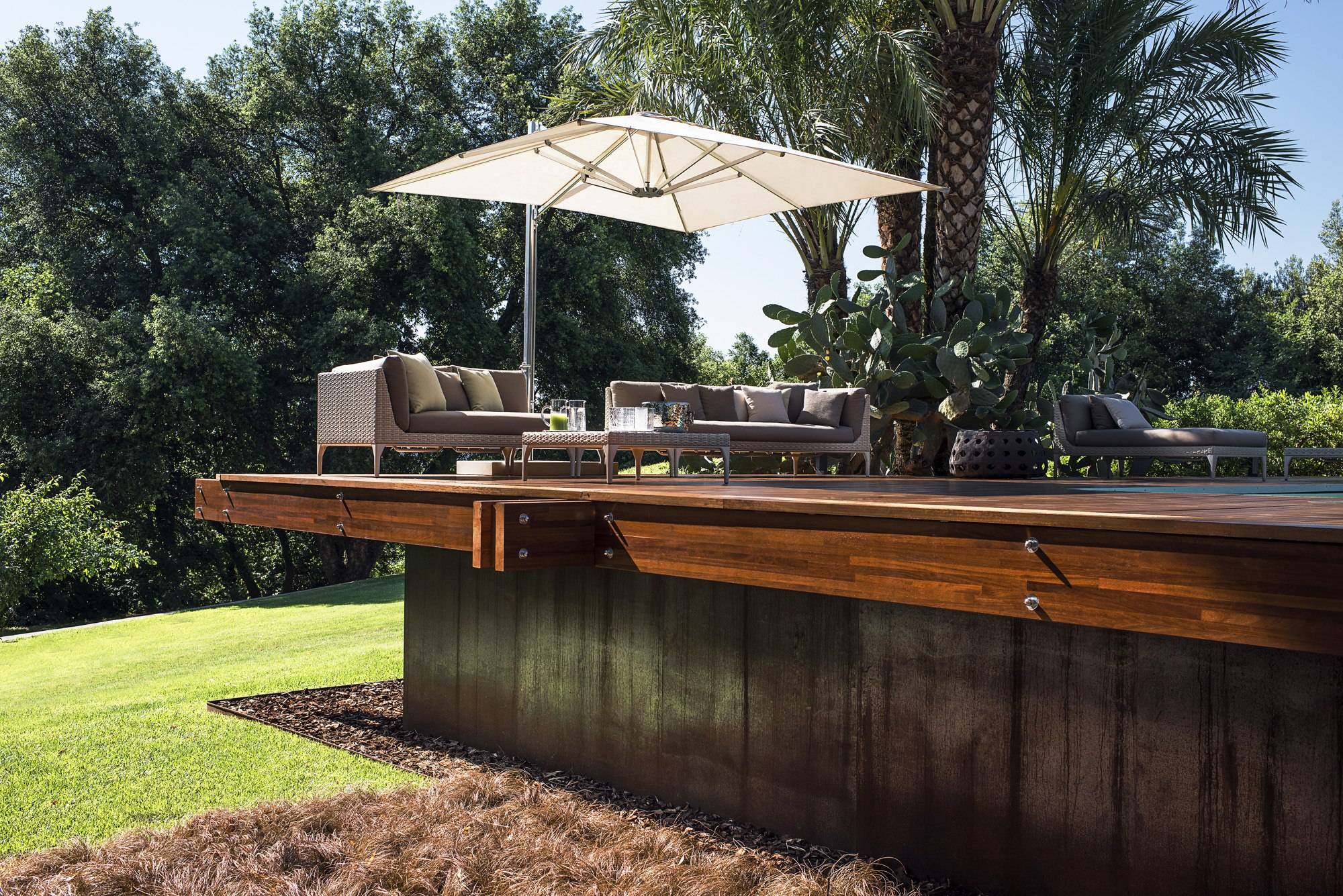Pagano-wood-luxury-casa-pagano-terrace