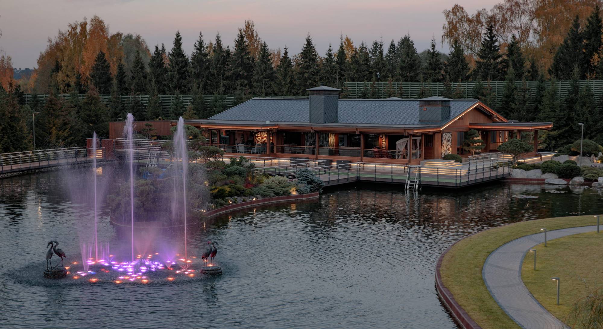 Pagano-house-wood-luxury-spa-privata-fountain-pond