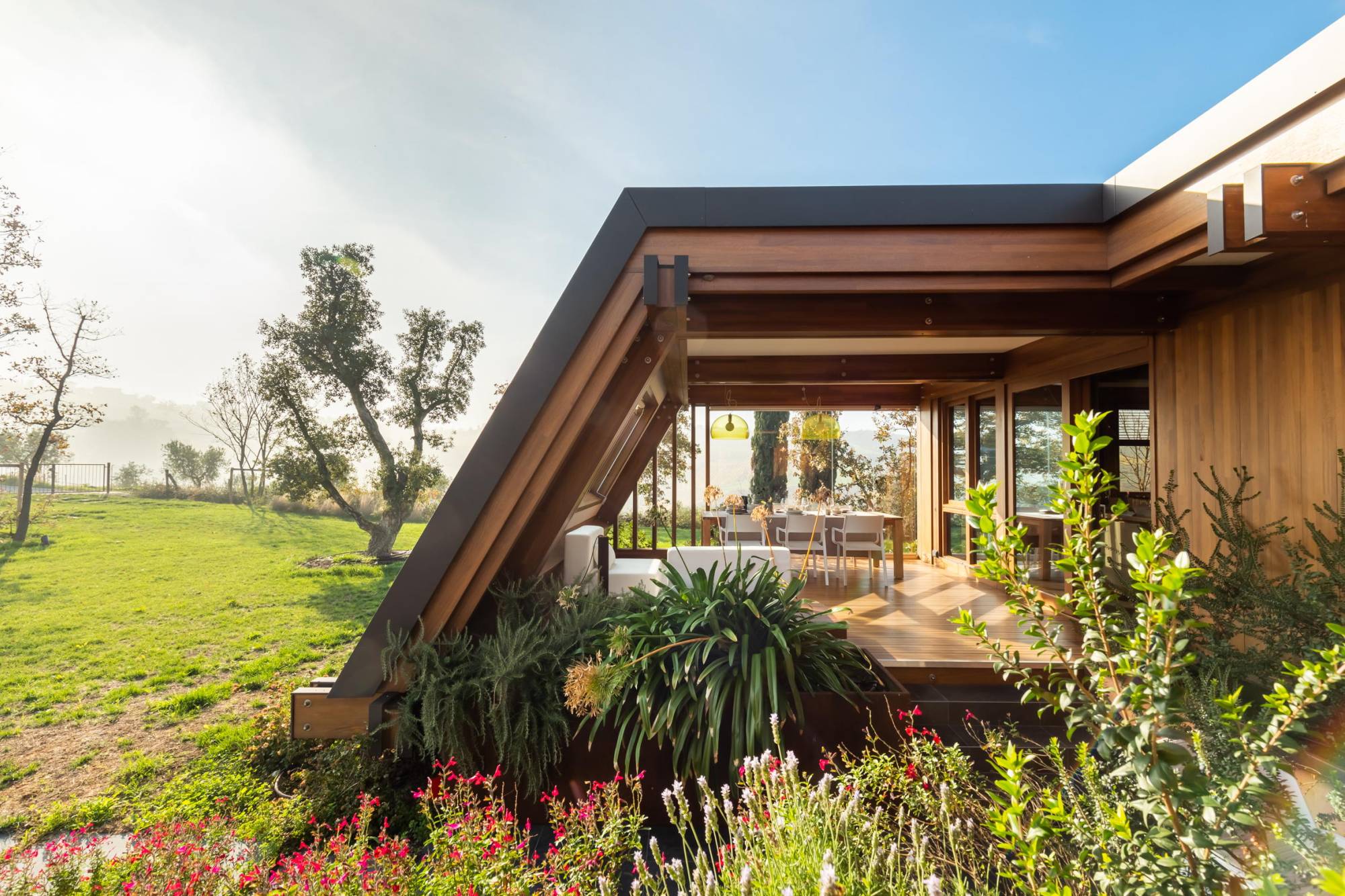 Pagano-house-wood-luxury-villa-rachele-terrace-garden