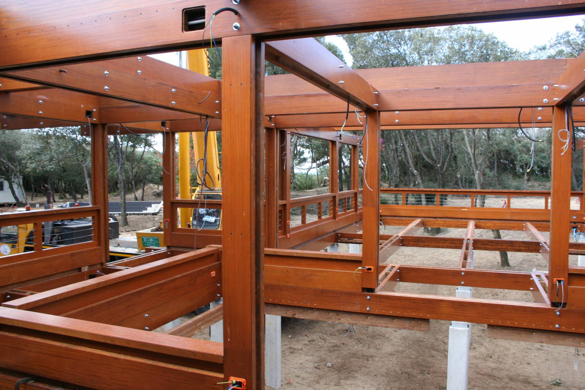 Pagano-house-wood-luxury-restaurant-seaside-construction-frame-structure
