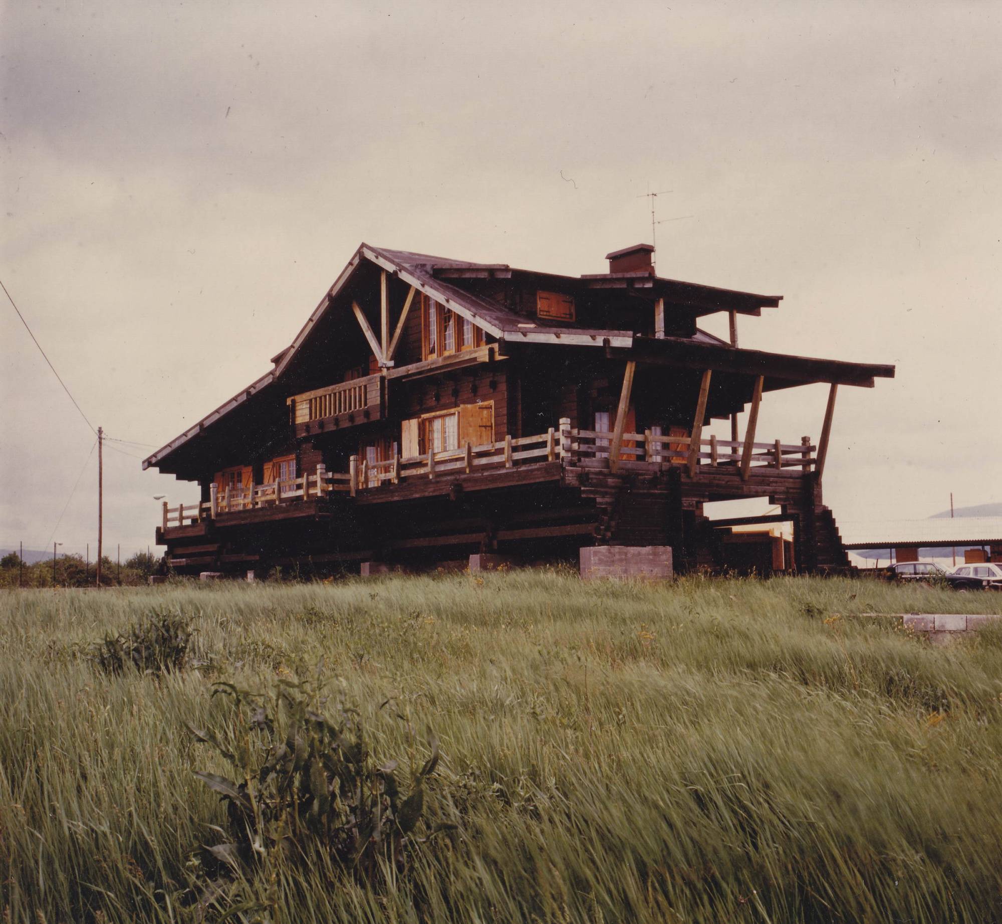 Pagano-house-wood-heritage-1963-villa